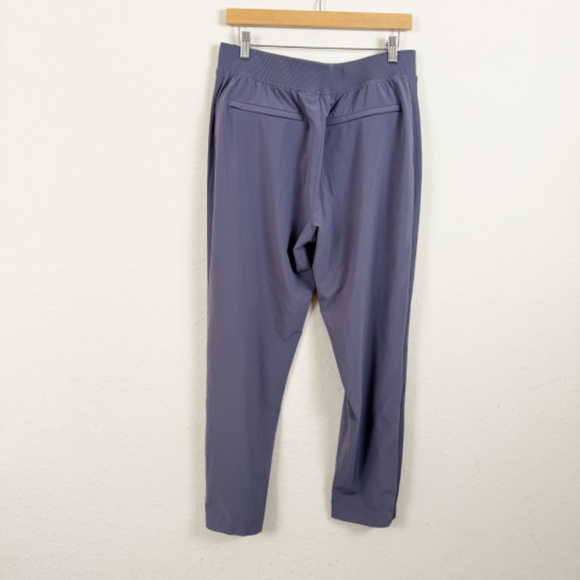 Athleta Brooklyn Mid Rise Ankle Pants Size 12 - Picture 4 of 5